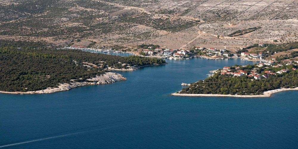 Ιsland of Pag / Village Šimuni | Croatia destination image 1
