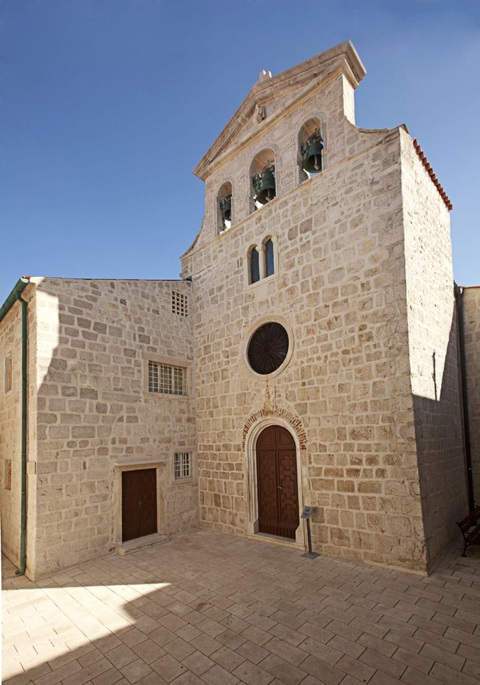 Ιsland of Pag / Village Šimuni | Croatia destination image 5